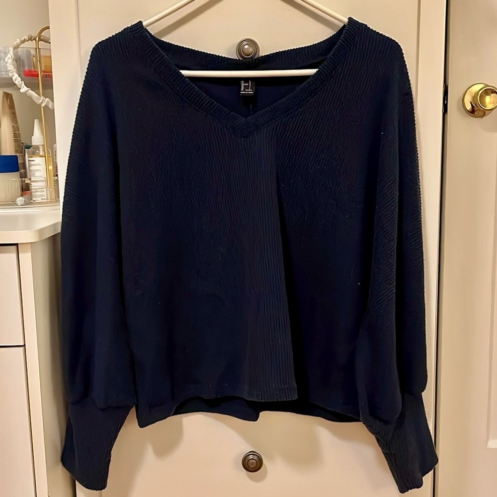 soft v neck long sleeve sweater